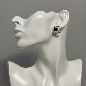 Stainless steel stud earrings